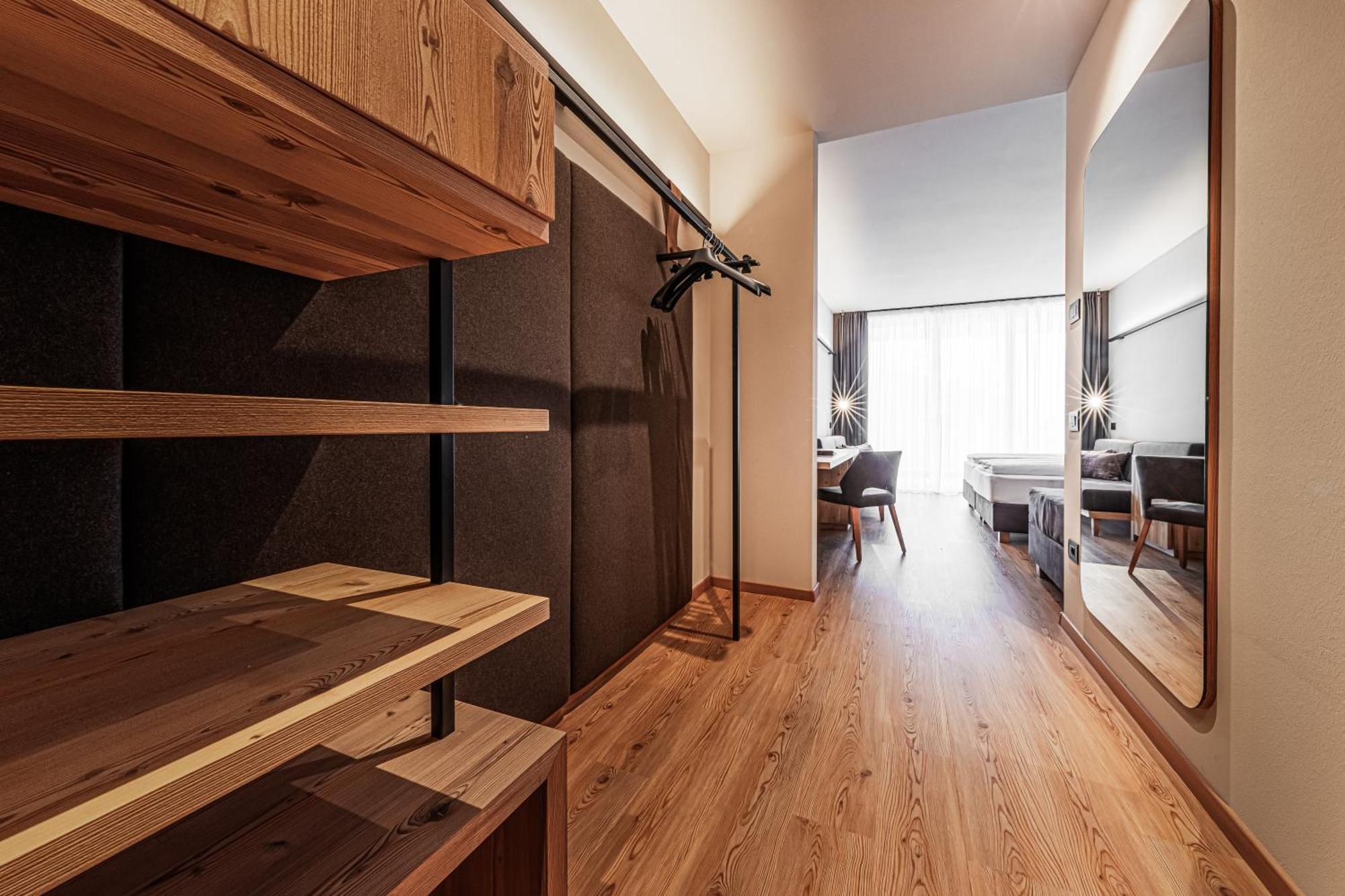 Hotel Alpenrose Dolomites La Valle Ngoại thất bức ảnh
