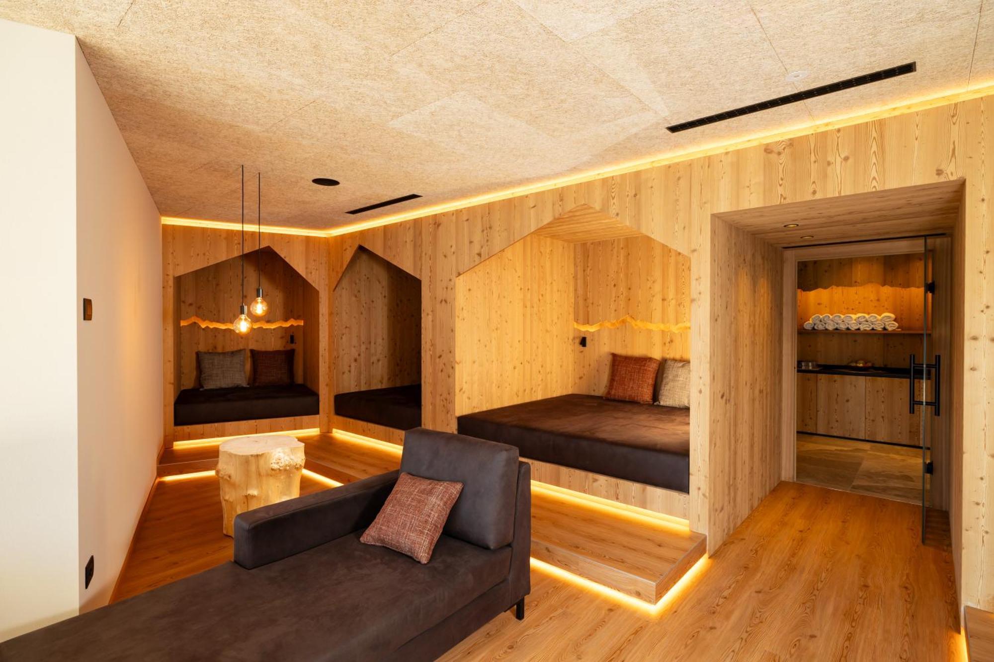 Hotel Alpenrose Dolomites La Valle Ngoại thất bức ảnh