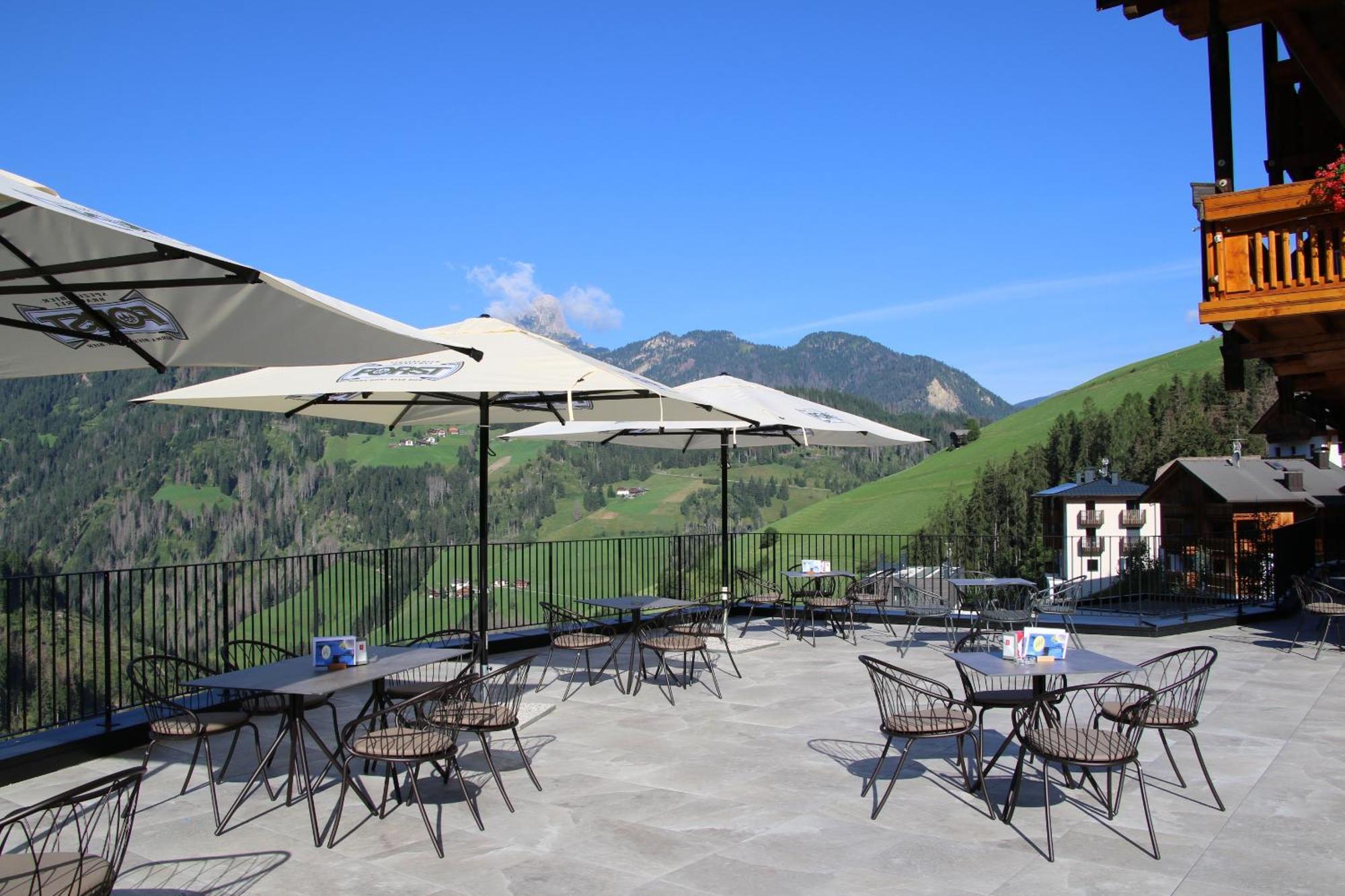 Hotel Alpenrose Dolomites La Valle Ngoại thất bức ảnh