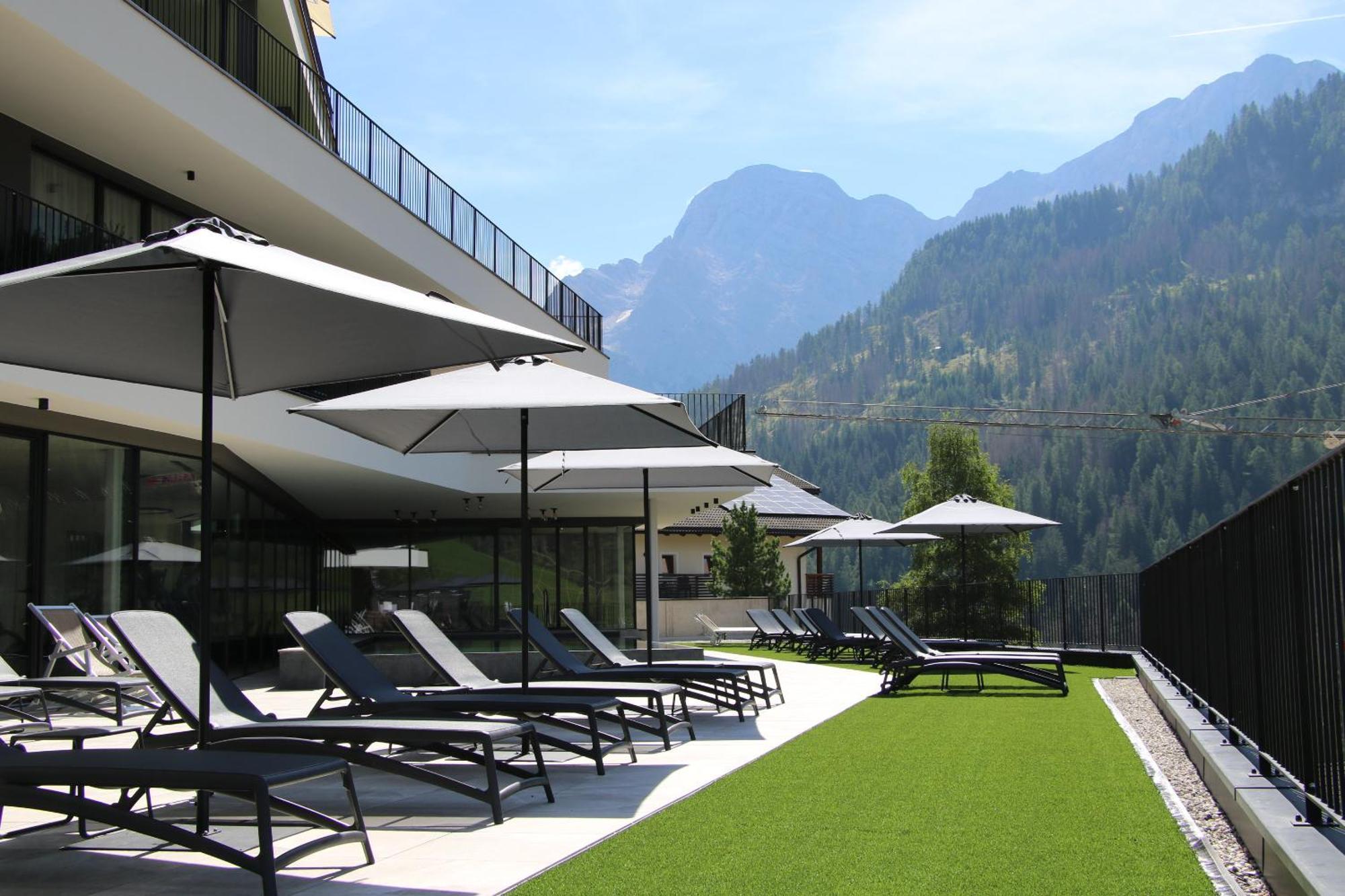 Hotel Alpenrose Dolomites La Valle Ngoại thất bức ảnh