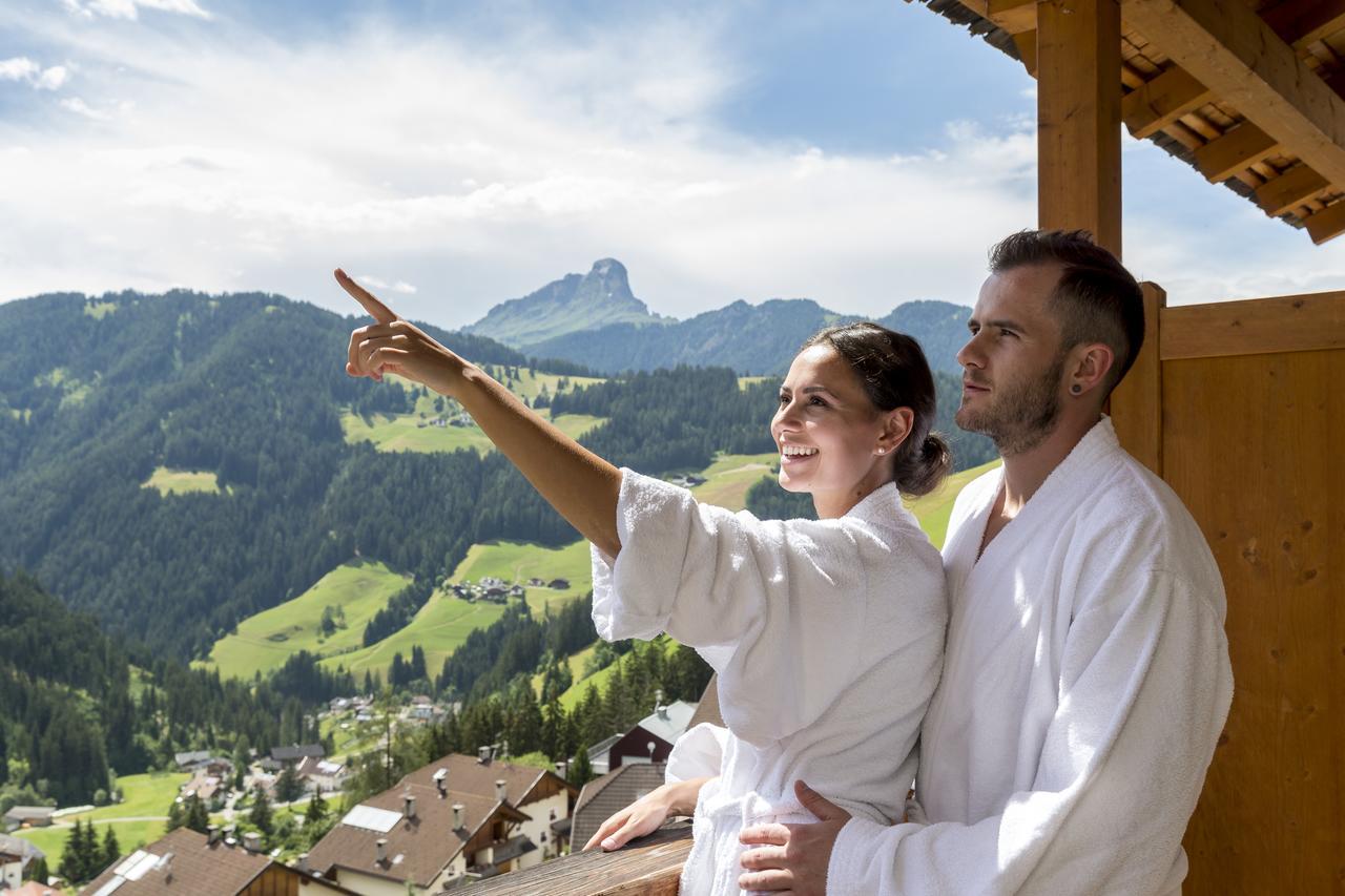 Hotel Alpenrose Dolomites La Valle Ngoại thất bức ảnh